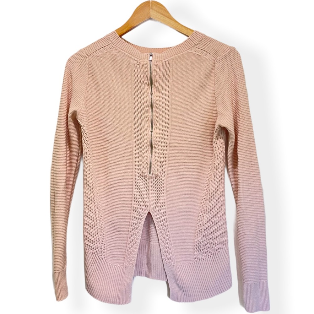 BANANA REPUBLIC light pink knit with 1/2 zip back